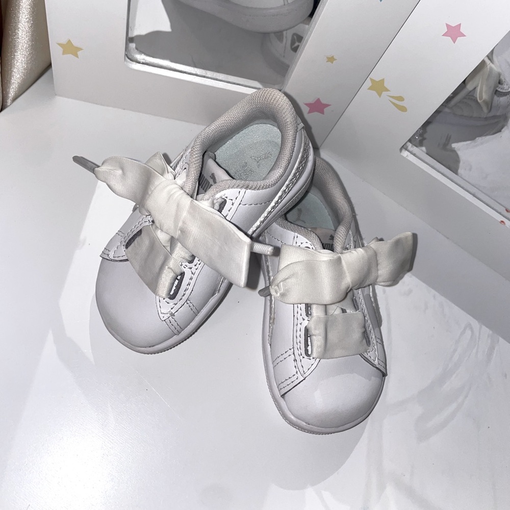Puma shoes for little girls size 4